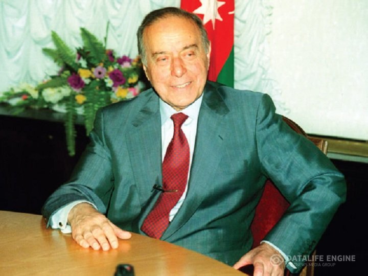Heydər Əliyev güclü xarizmatik şəxsiyyət, fenomenal siyasətçi və dövlət xadimi idi