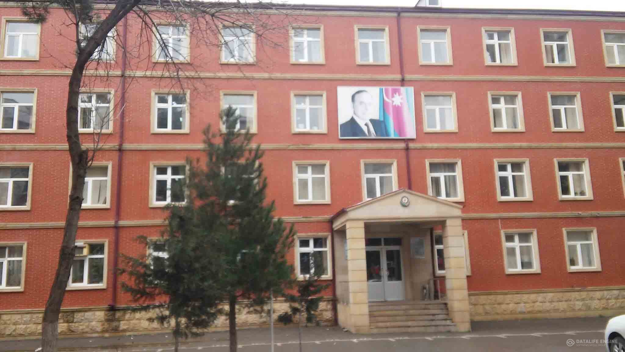 Füzuli şəhər 2 nömrəli Uşaq İncəsənət Məktəbinin direktoru Nicat müəllim –  ...