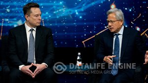 İki texnologiya milyarderi üz-üzə: Süni intellekt kosmosa daşına bilərmi?