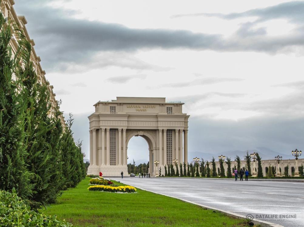 Gəncənin Musiqi Məktəbinə Şərəf Qatan Rəhbər: Oqtay Şərifovun peşəkarlığı və fədakarlığı